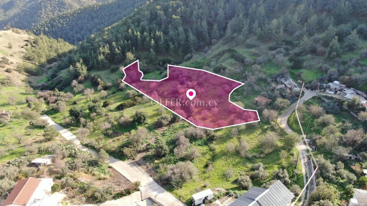 Residential field located in Pigenia Nicosia - 8