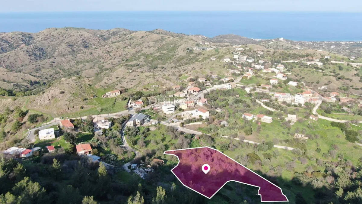 Residential field located in Pigenia Nicosia - 5