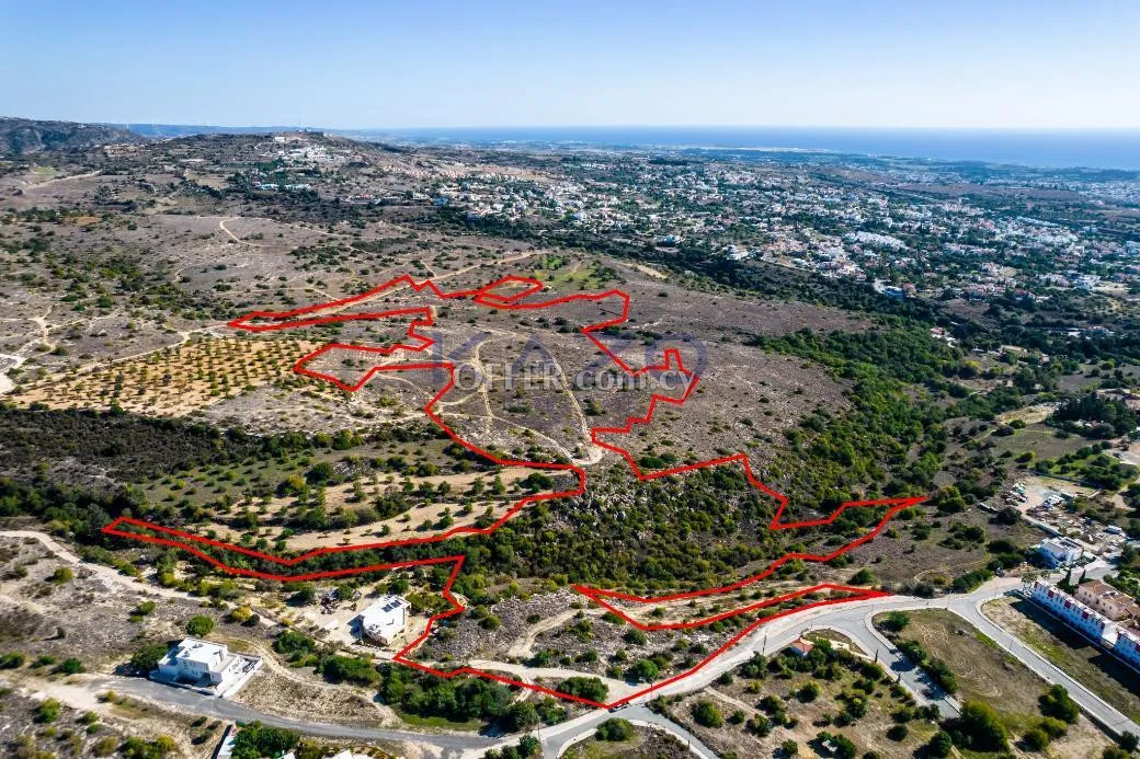 Plot for sale in Paphos, Anavargos - 3