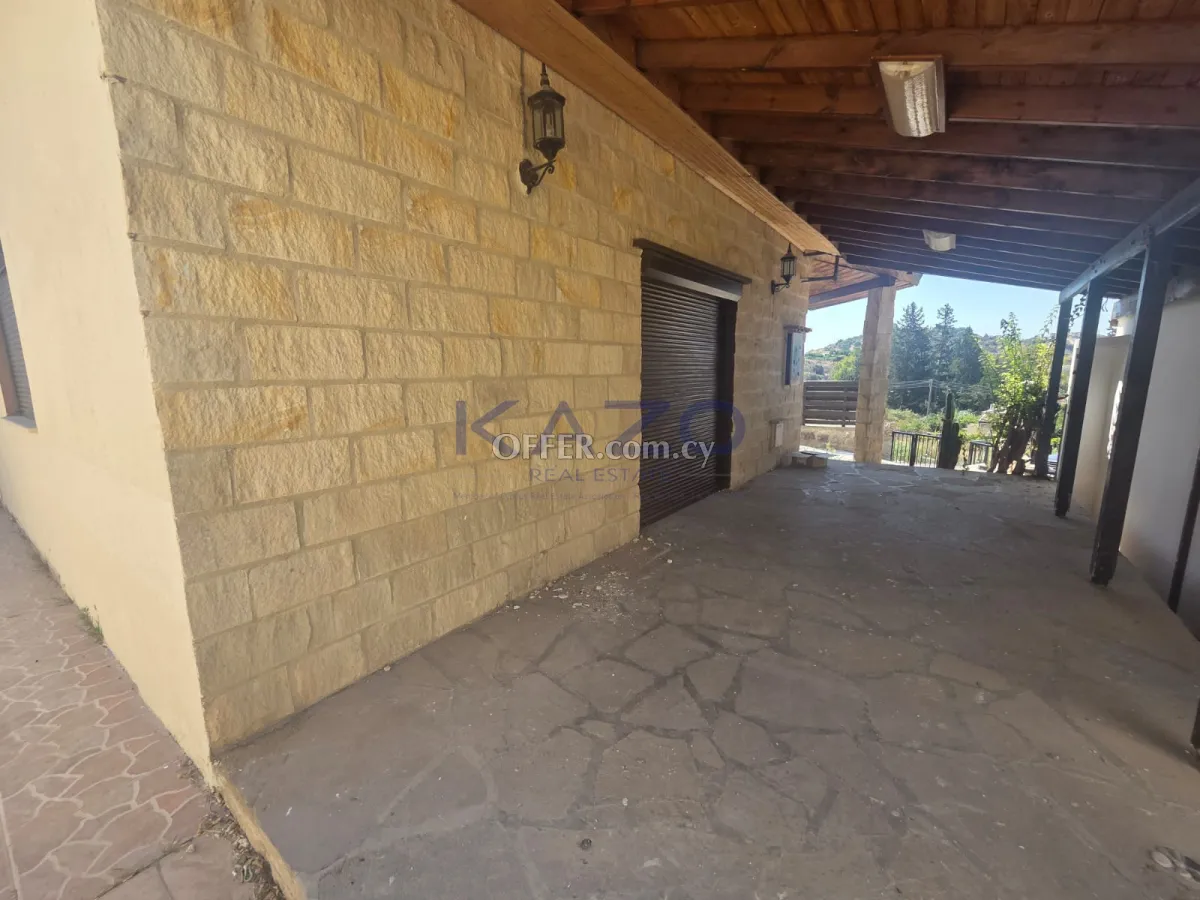 Spacious Detached House in Peaceful Monagroulli Village - 6