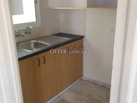 4-Bed Detached House in Kato Polemidia - 3