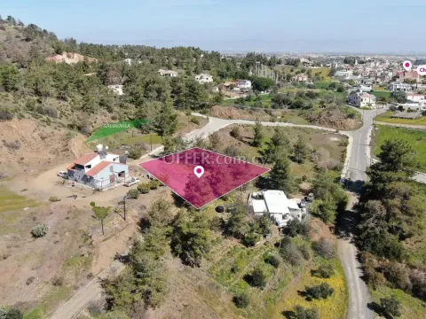 Residential field in Kapedes Nicosia - Main Photo