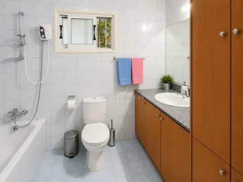 House (Semi detached) in Engomi, Nicosia for Sale - 6