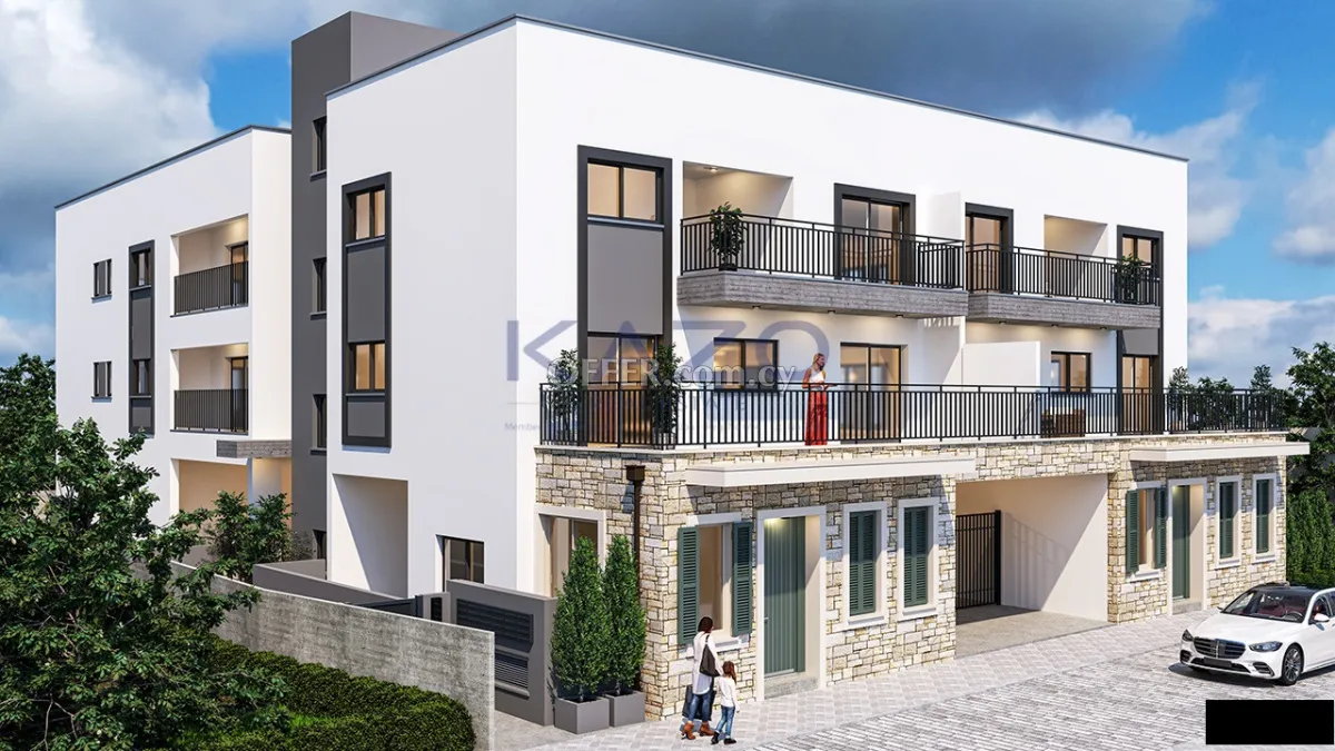3-Bed Modern Apartment in Kato Polemidia - 1