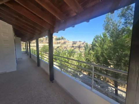 Spacious Four Bedroom House in Peaceful Agios Ambrosios - Main Photo