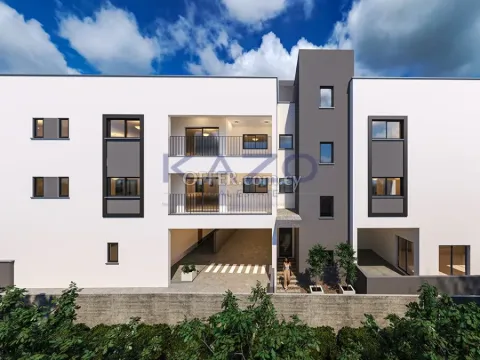 3-Bed Modern Apartment in Kato Polemidia - 3