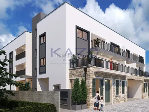 3-Bed Modern Apartment in Kato Polemidia - 2