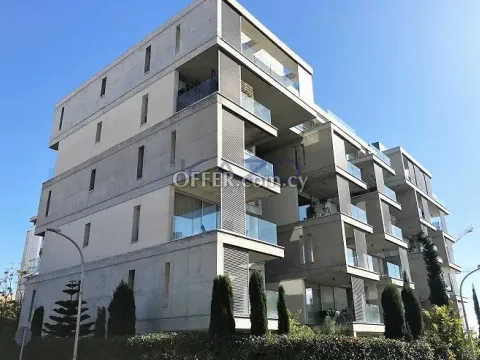 2-Bed Apartment with Sea and Mountain Views, Top Floor - Main Photo