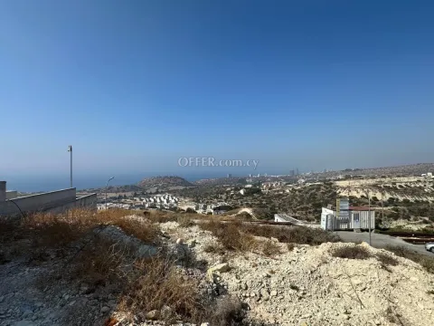 Building Plot for sale in Agios Tychon, Limassol