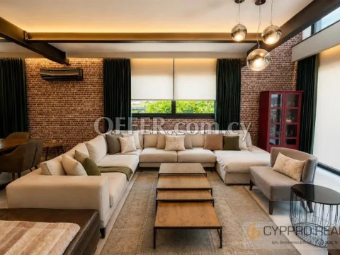 3 Bedroom House in Petrou & Pavlou - 5