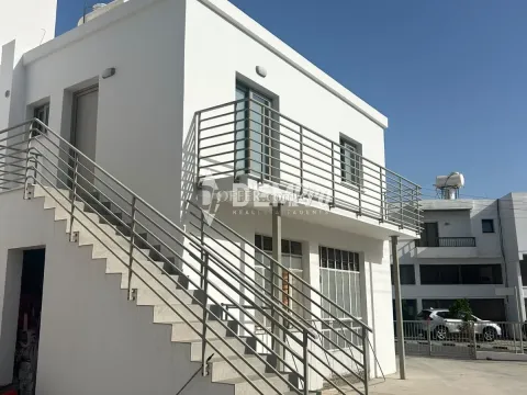 Apartment For Rent in Paphos City Center, Paphos - DP6072