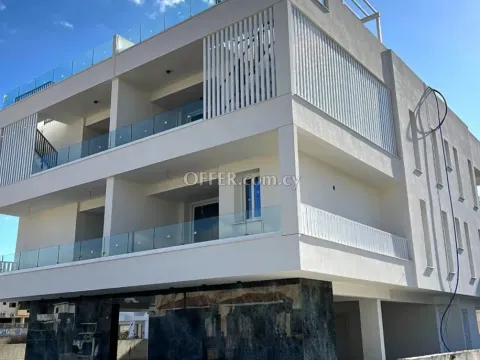 1-bedroom Apartment 60 sqm in Livadia - Main Photo