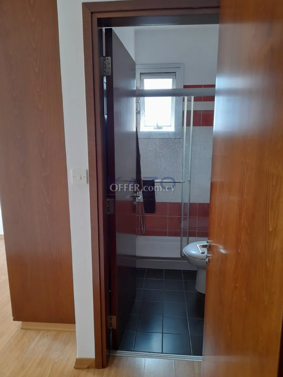 3-Bed Penthouse with City View in City Center - Katholiki - 5