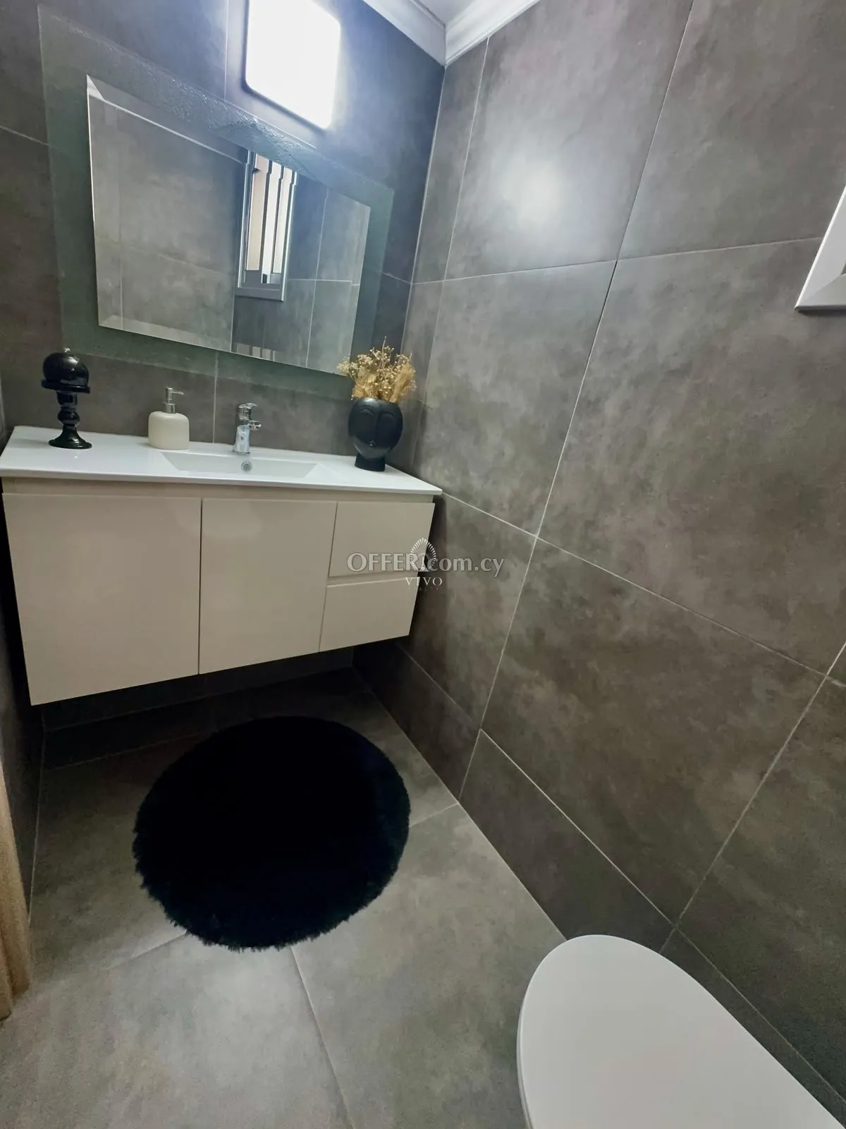 BEAUTIFUL THREE BEDROOM GROUND FLOOR HOUSE IN TSIFLIKOUDIA LIMASSOL - 3