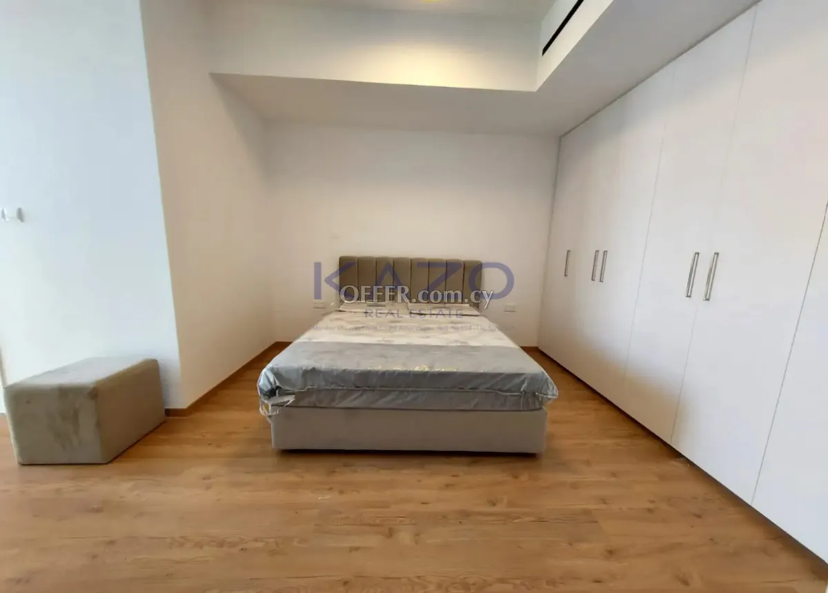 Prestigious Three Bedroom Penthouse with Private Pool for Rent in Panthea - 5