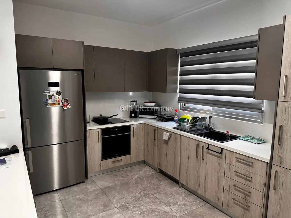 3-bedroom Detached Villa 175 sqm in Kiti - 4