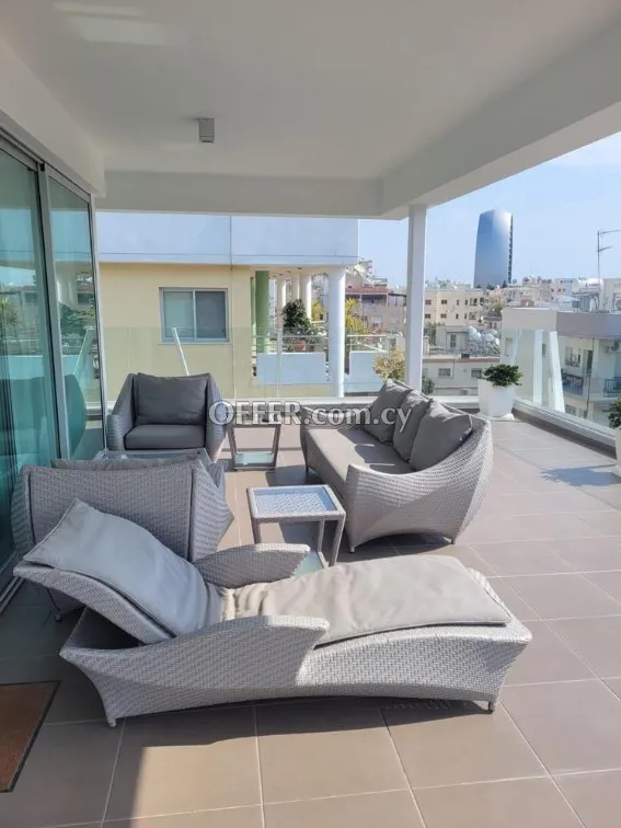 Apartment (Penthouse) in Neapoli, Limassol for Sale - 2