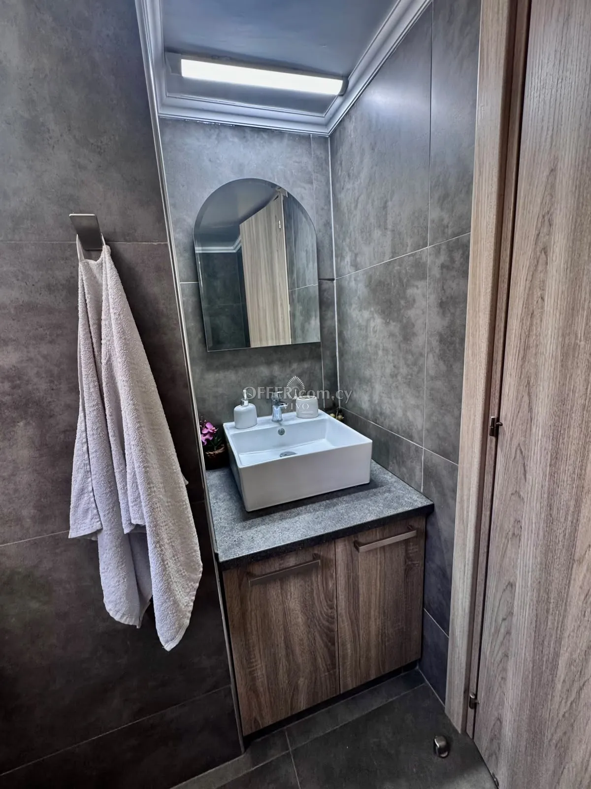 BEAUTIFUL THREE BEDROOM GROUND FLOOR HOUSE IN TSIFLIKOUDIA LIMASSOL - 2