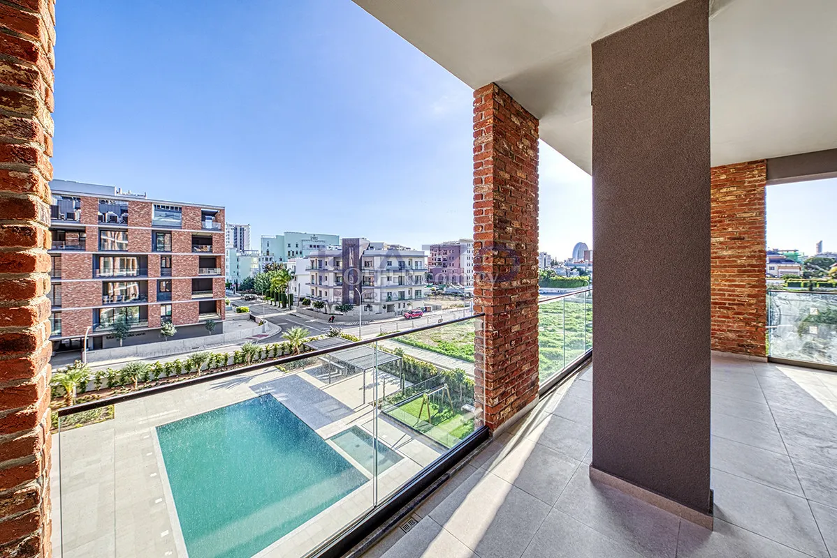 3-Bed Furnished Apartment in Papas Area - 3