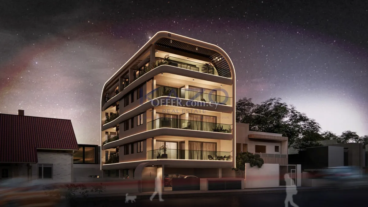 Modern Penthouse Apartment in Vibrant City Center - 1