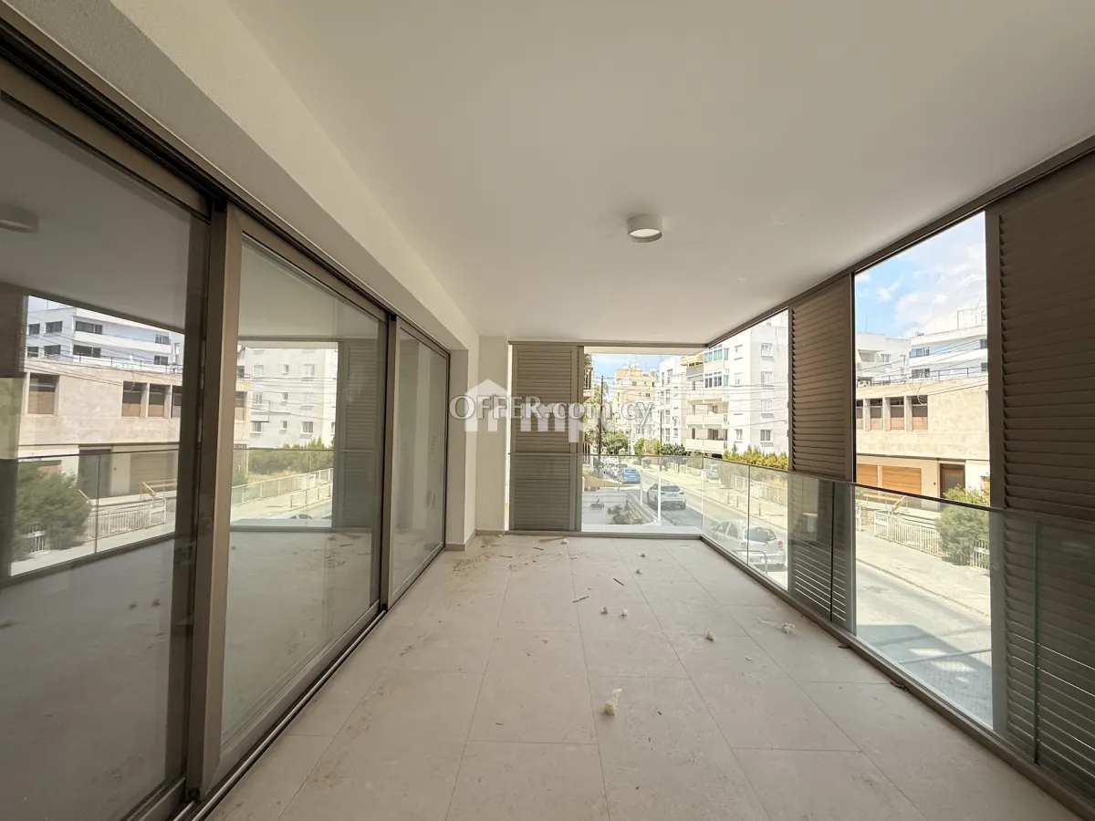 Modern Unfurnished Apartment for Rent in Lykavitos area - 1