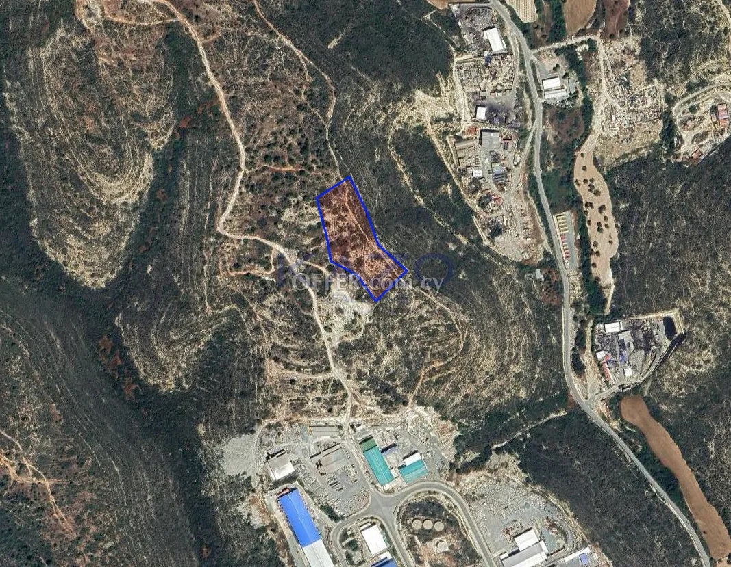 Industrial Field Plot for Sale in Ypsonas Area (Landlocked) - 1