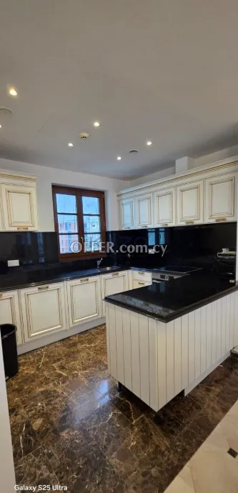 3-Bed Furnished Apartment in Neapolis - 1