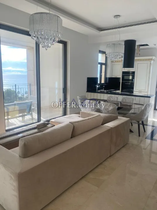 2-Bed Sea View Apartment in Agios Tychonas - 1