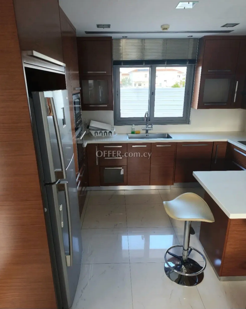 3-bedroom Detached Villa 168 sqm in Geri - 13