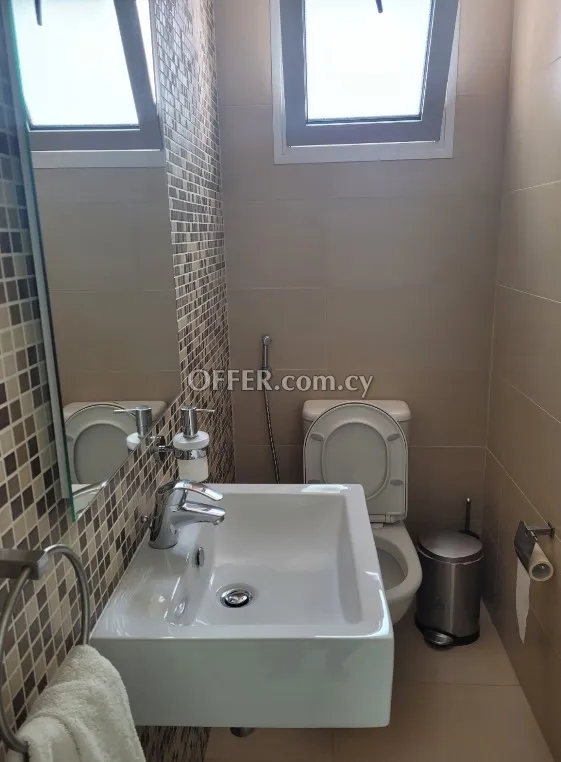 Apartment (Penthouse) in Neapoli, Limassol for Sale - 11