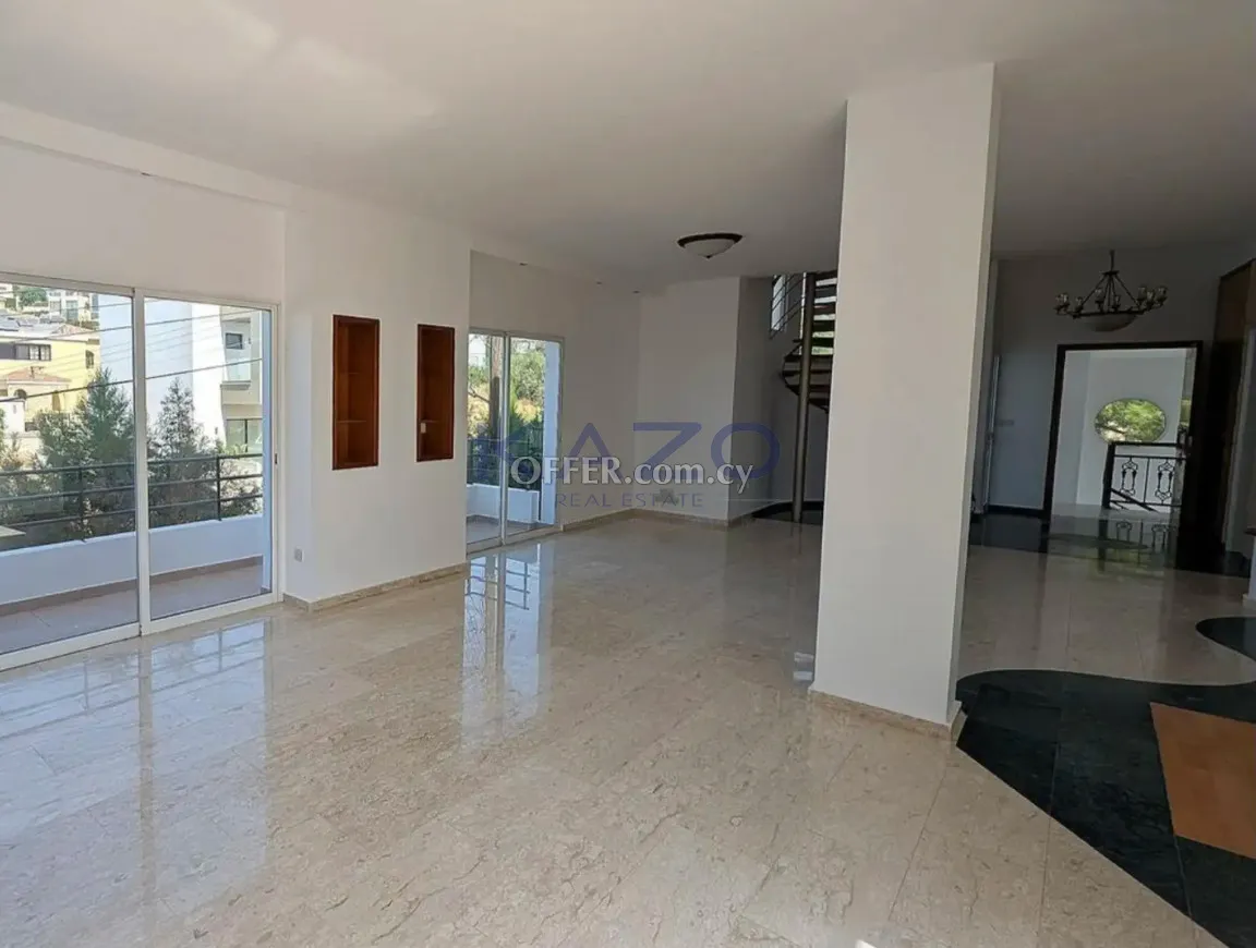 Sea View 4-Bed Detached House in Agia Fyla - 12