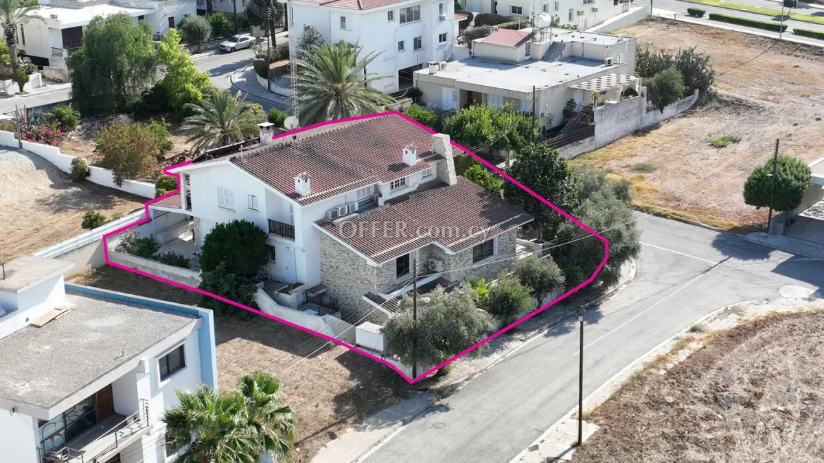 Three Bedroom Villa in Aglantzia Nicosia - 9