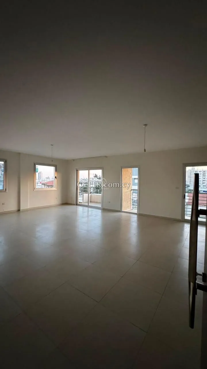 THREE BEDROOM APARTMENT IN AGIOS IOANNIS LIMASSOL - 10