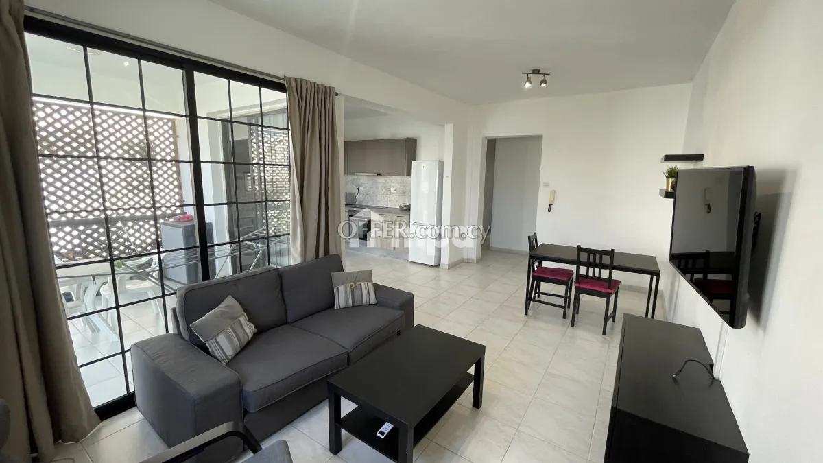 2-bedroom apartment to rent - 10