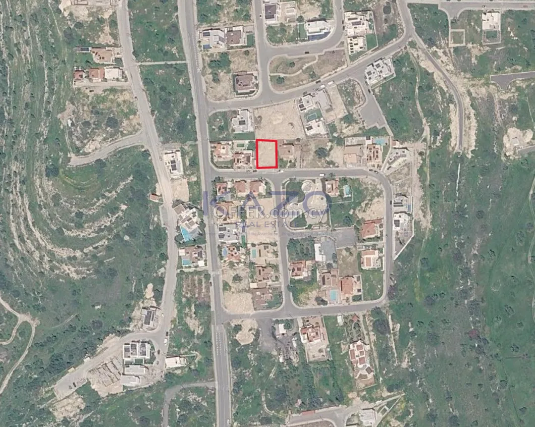 590m² Building Plot in Erimi - 2