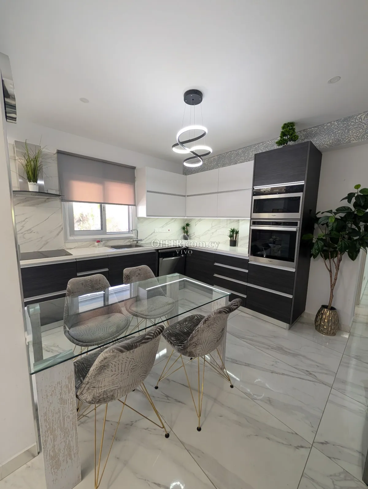 COZY TWO BEDROOM APARTMENT CLOSE TO THE BEACH IN LIMASSOL - 9