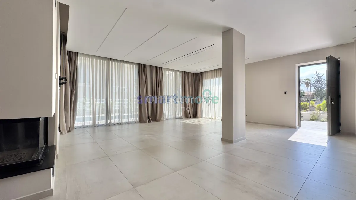 4 Bedroom Luxury Modern Villa For Rent Moni - 8