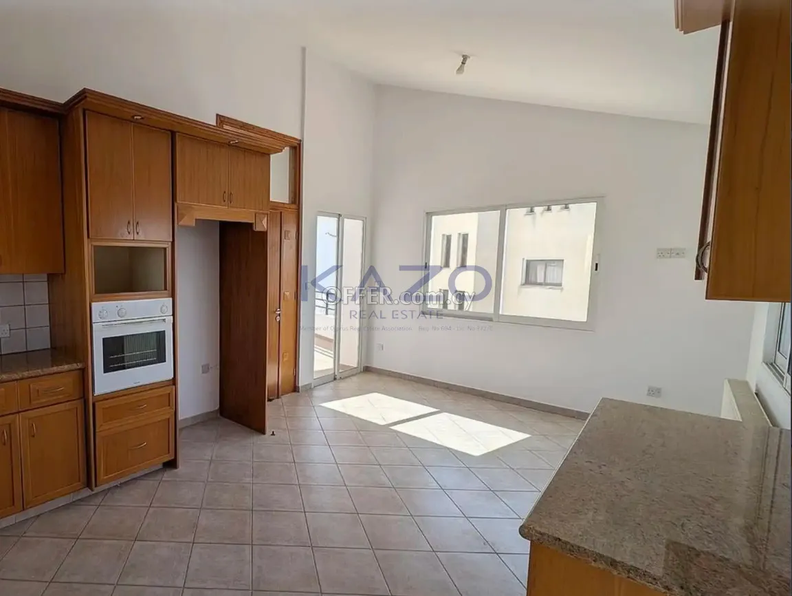 Sea View 4-Bed Detached House in Agia Fyla - 9