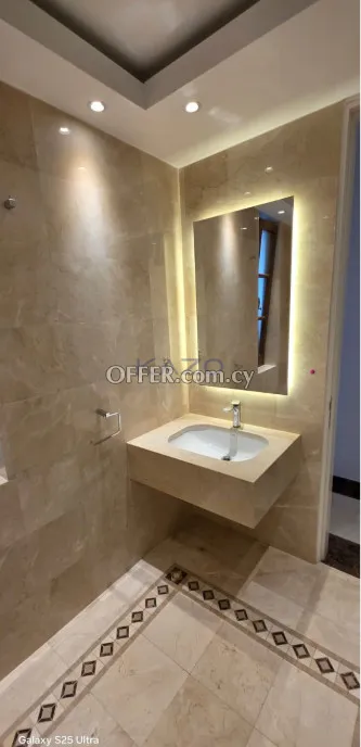 3-Bed Furnished Apartment in Neapolis - 6