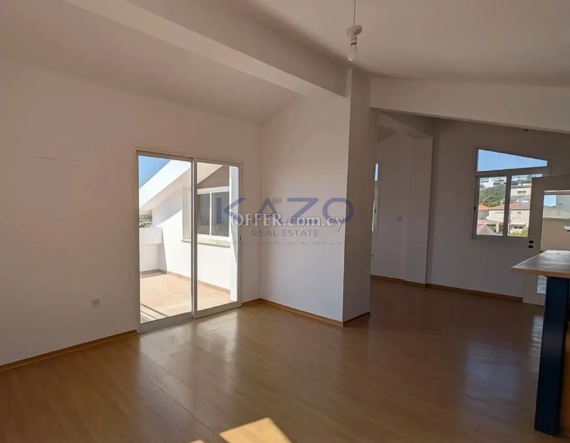 Sea View 4-Bed Detached House in Agia Fyla - 8
