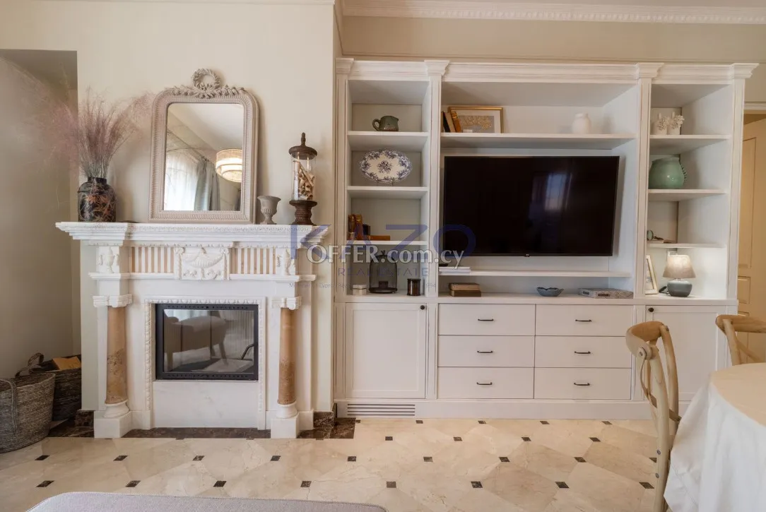 4-Bed Sea View Apartment in Germasoyeia - 8