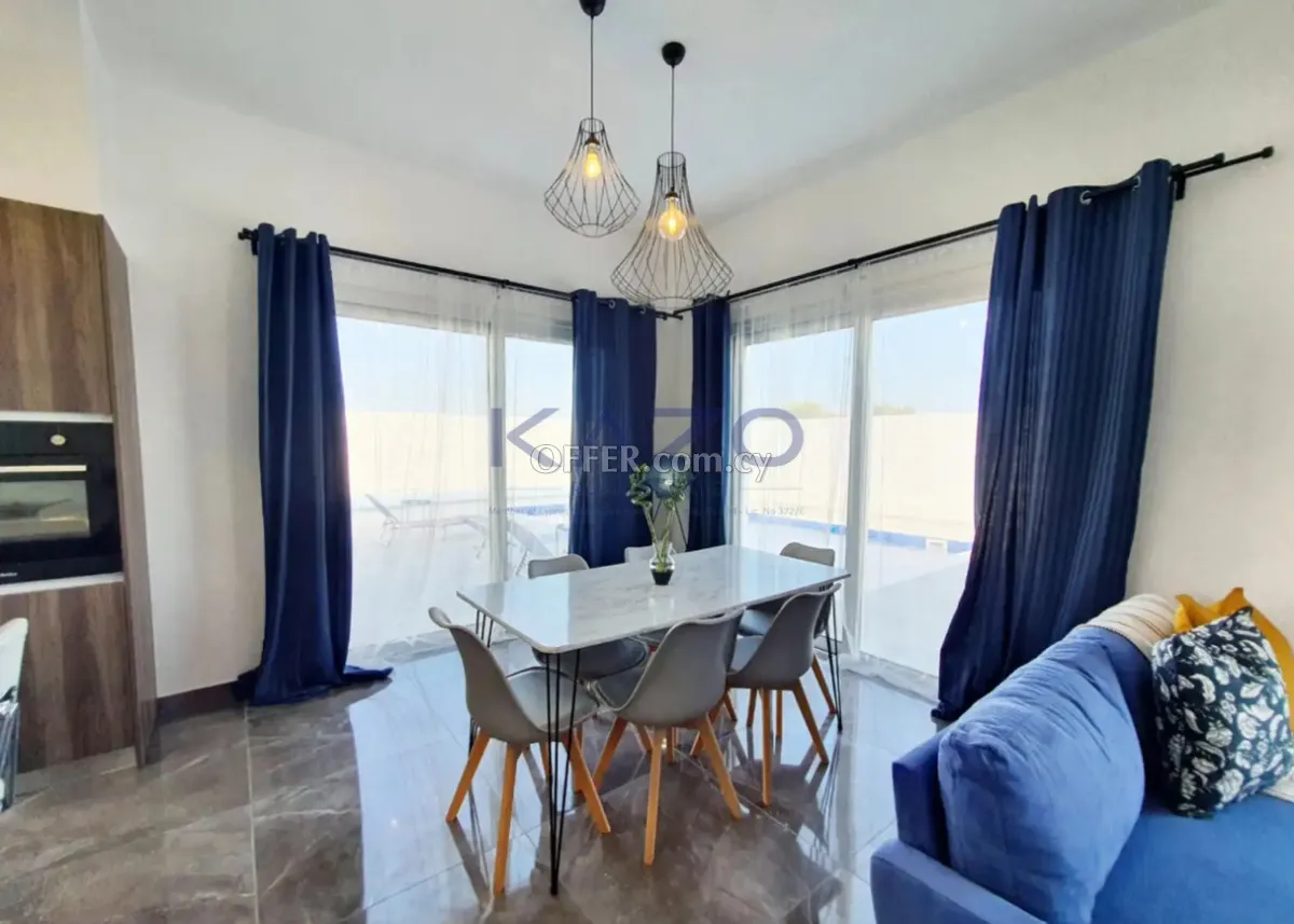 4-Bed Villa with Private Pool in Akrotiri - 2