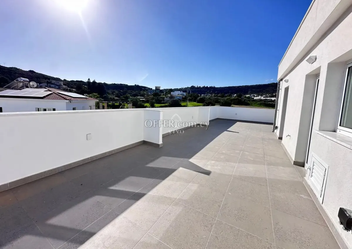 PANORAMIC VIEW 5 BEDROOM VILLA IN AGIOS TYCHONAS - 5