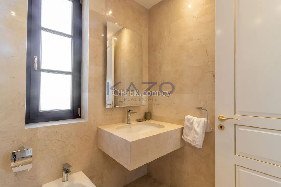 4-Bed Sea View Apartment in Germasoyeia - 6