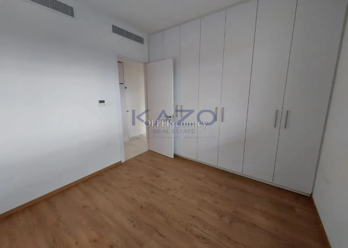 Prestigious Three Bedroom Penthouse with Private Pool for Rent in Panthea - 6