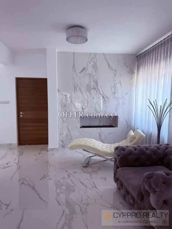 Вилла с 5 спальнями рядом с отелем Parklane - 2
