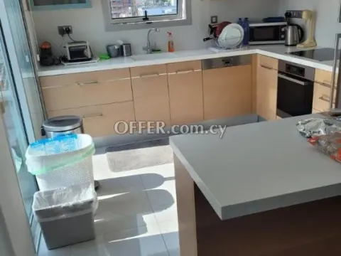 Apartment (Penthouse) in Neapoli, Limassol for Sale - 3