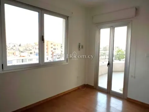 THREE BEDROOM APARTMENT IN AGIOS IOANNIS LIMASSOL - 3