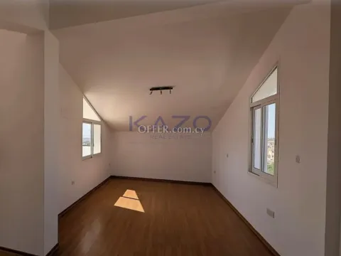 Sea View 4-Bed Detached House in Agia Fyla - 4