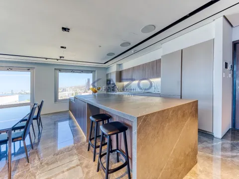 3-Bed Seafront Apartment in Pyrgos Tourist Area - 4
